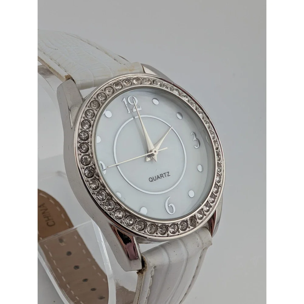 Women's‎ Quartz Watch 36mm Case Pave Bevel White Faux Leather Band- New Battery